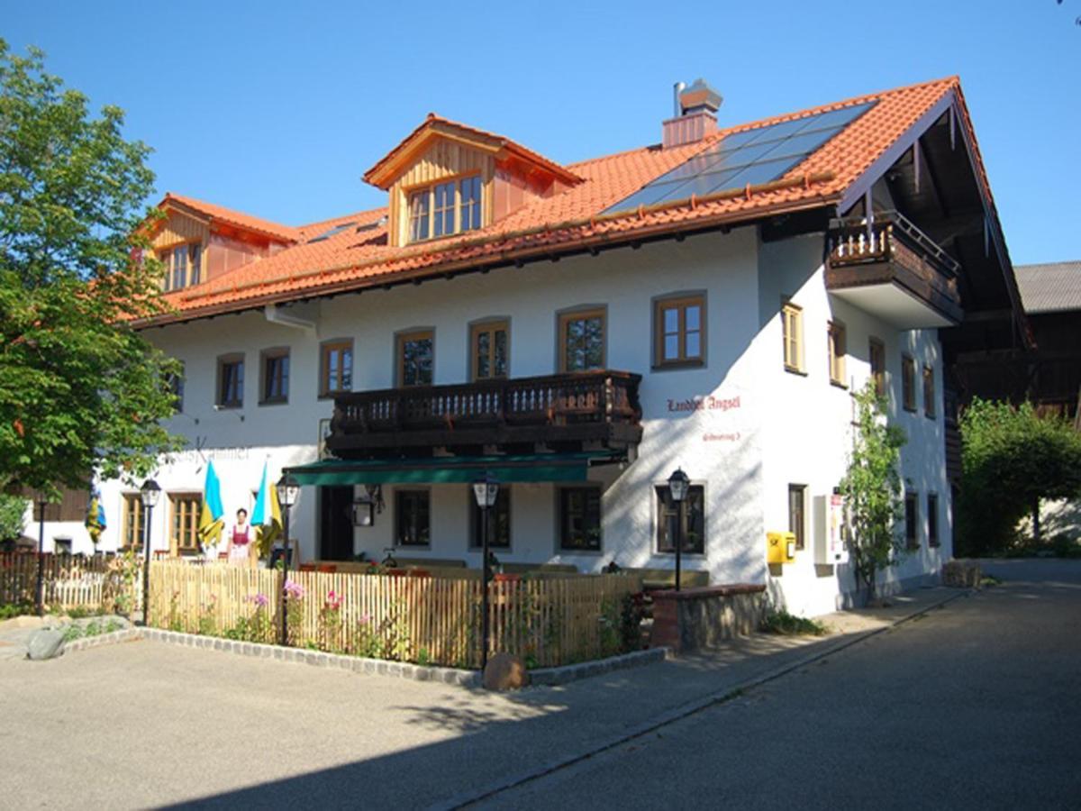 Landhof Angstl - Gaestezimmer Und Tagungsraum Höslwang Extérieur photo